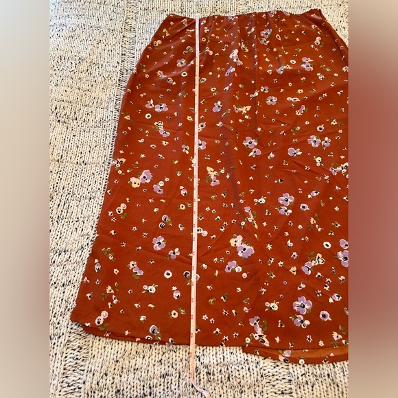 Sanctuary Floral Print Midi Faux-Wrap Skirt Rust Orange Size L, NWT - Picture 5 of 6